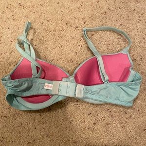 Victoria’s Secret PINK bra